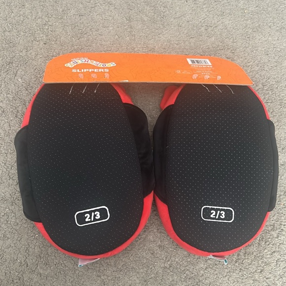 BRAND NEW SQUISHMALLOW SLIPPERS - Picture 2 of 2